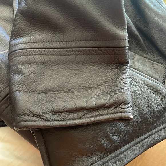 NWT Kenneth Cole Reversible Brown Leather Jacket with Fleece Inside- Medium - Picture 10 of 16